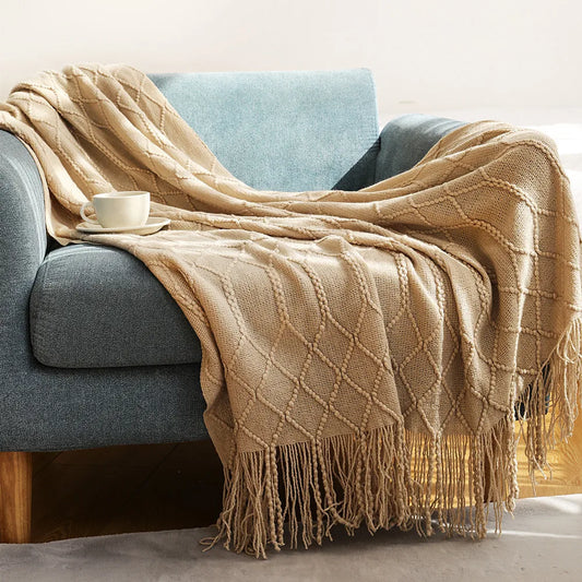 Cable knit throw blanket in khaki