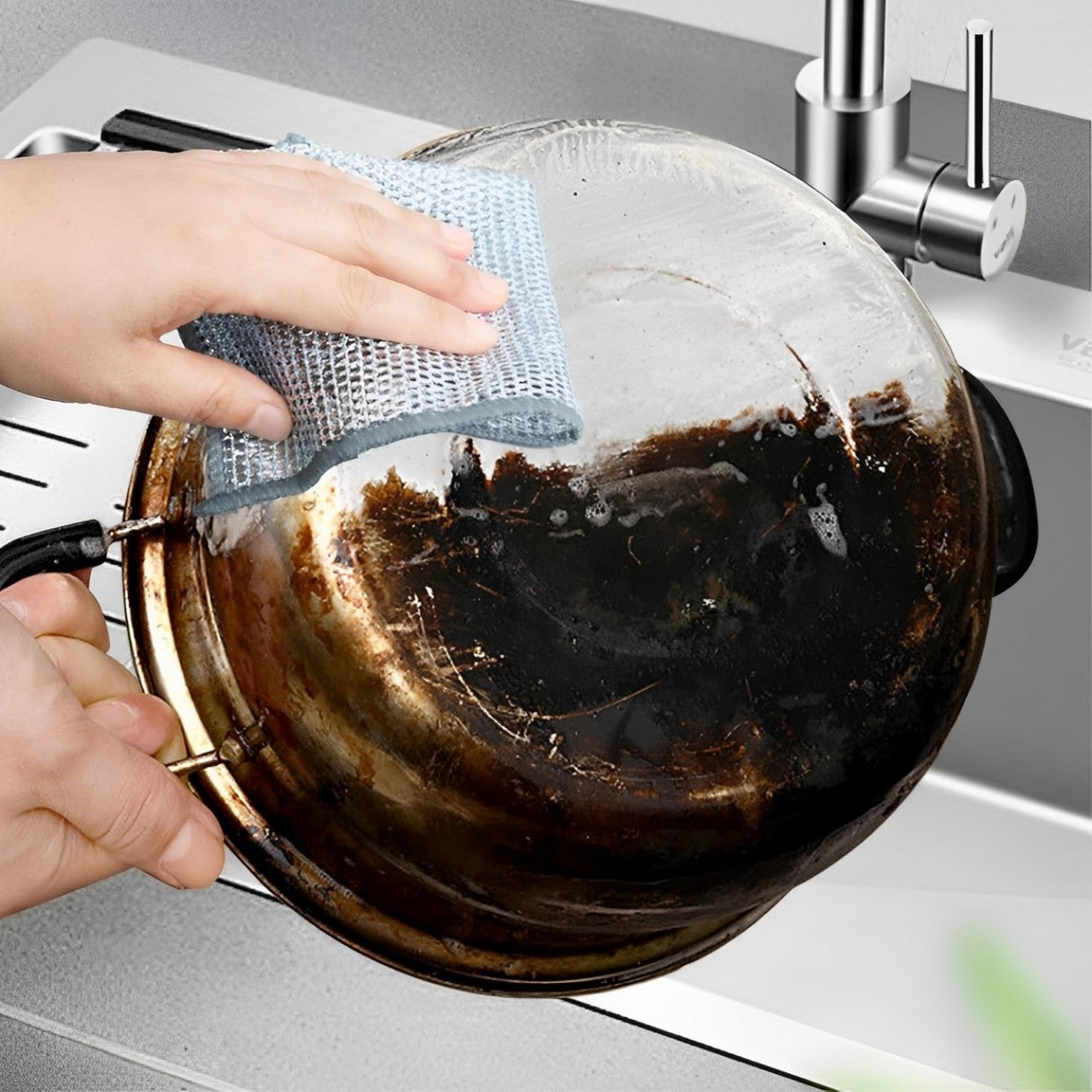 Steel Wire Cleaning Cloths, 20 Pack Double-Layer Metal Scrubber Dishcloths for Pots, Pans and Non-Stick Cookware