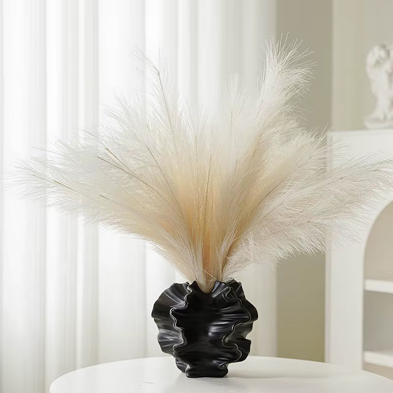 Black coral texture vase with pampas grass