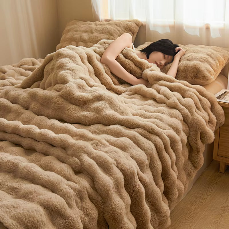 Faux rabbit fur throw, close view of the short dense pile
