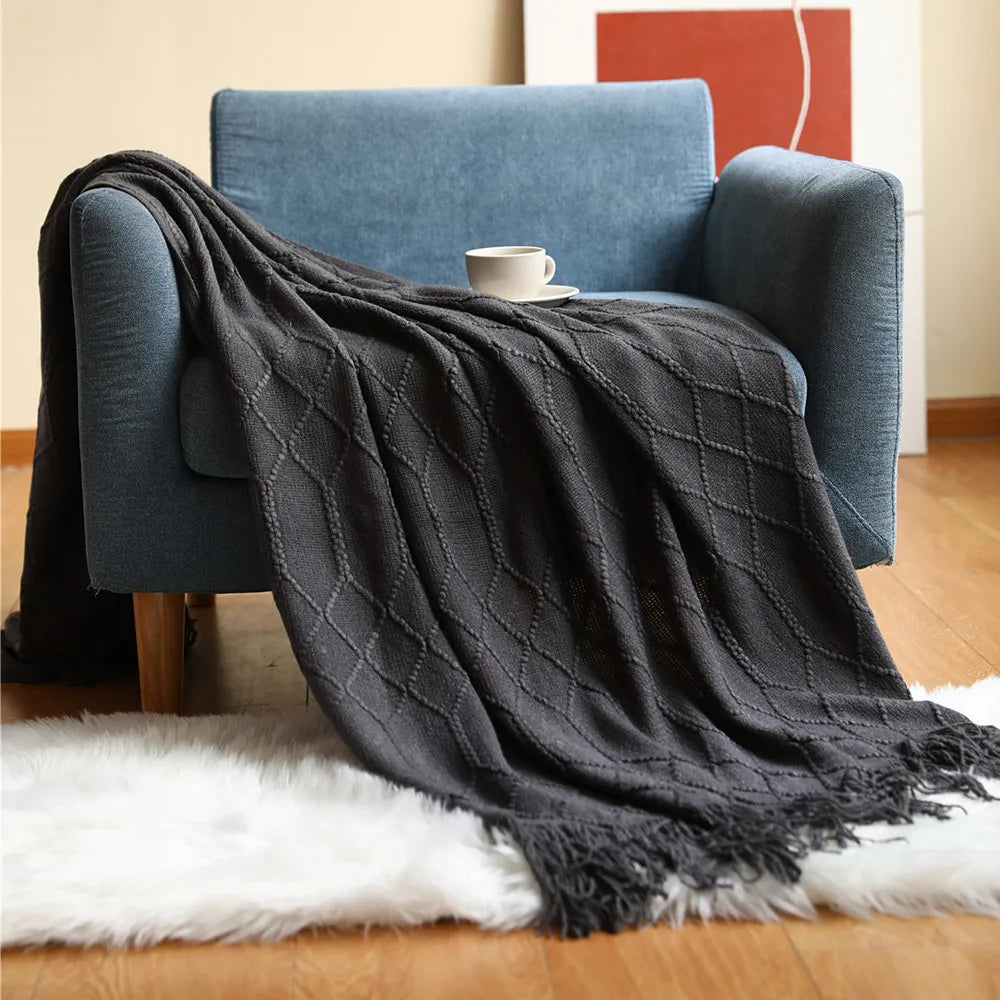 Cable knit throw blanket in smoky grey