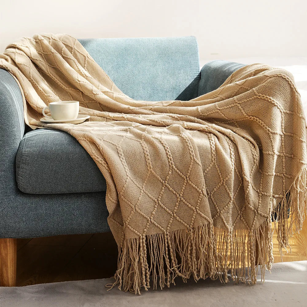 Cable knit throw blanket in khaki