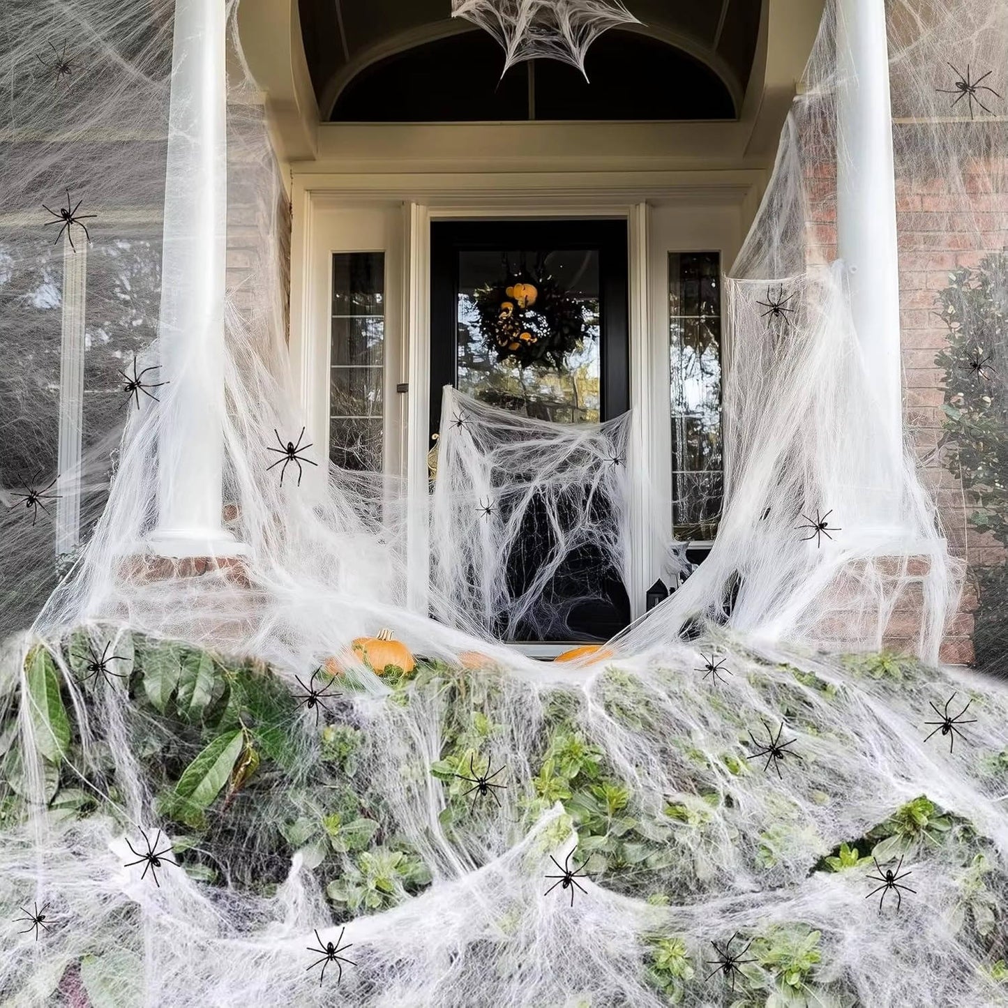 Stretch Spider Web Decoration, 200 Sq Ft Halloween Cobwebs with Fake Spiders for Indoor and Outdoor Party Decor