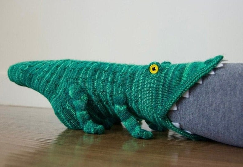 3D Knitted Animal Socks, Novelty Cotton Crocodile and Shark Socks for Kids and Adults, 6 Styles, Fun Gift