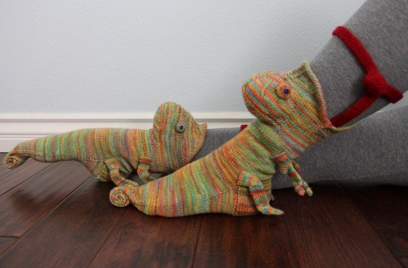 3D Knitted Animal Socks, Novelty Cotton Crocodile and Shark Socks for Kids and Adults, 6 Styles, Fun Gift